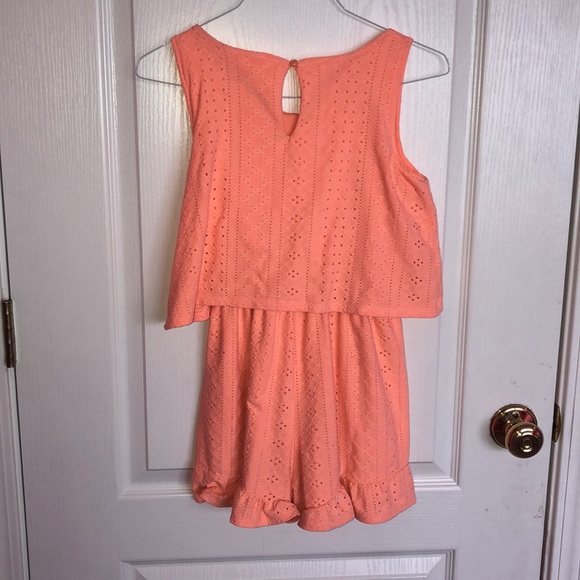 Coral romper - Picture 2 of 3